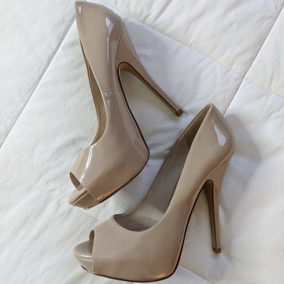 Aldo Nude Open Toed Pumps - Picture 3 of 5